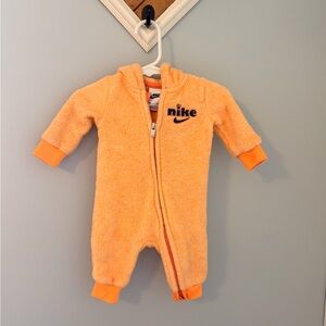 Nike infant fleece outfit